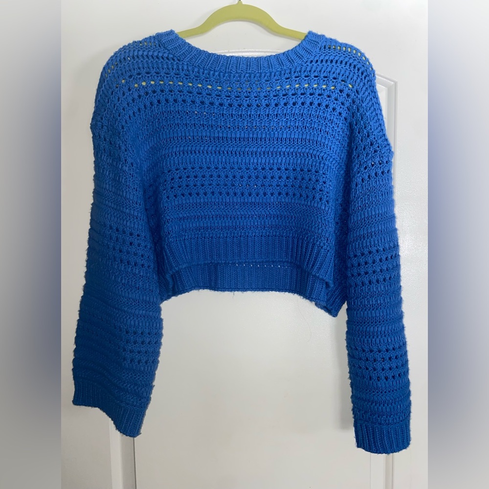Pull and Bear Royal blue slightly cropped sweater